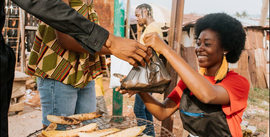 We grow fresh, organic produce using clean methods that protect nature, healthy food.